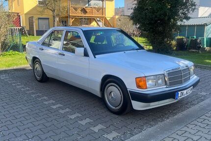 Mercedes-Benz 190 65.500 km 11.800 &euro; Herborn 35745