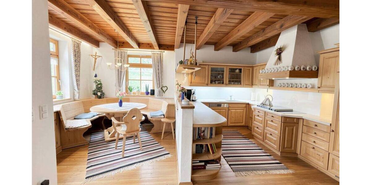 Einfamilienhaus Donauwörth Zirgesheim - 8 Zimmer, 365 m&sup2;, 984.000&euro; | Angebot:26751392