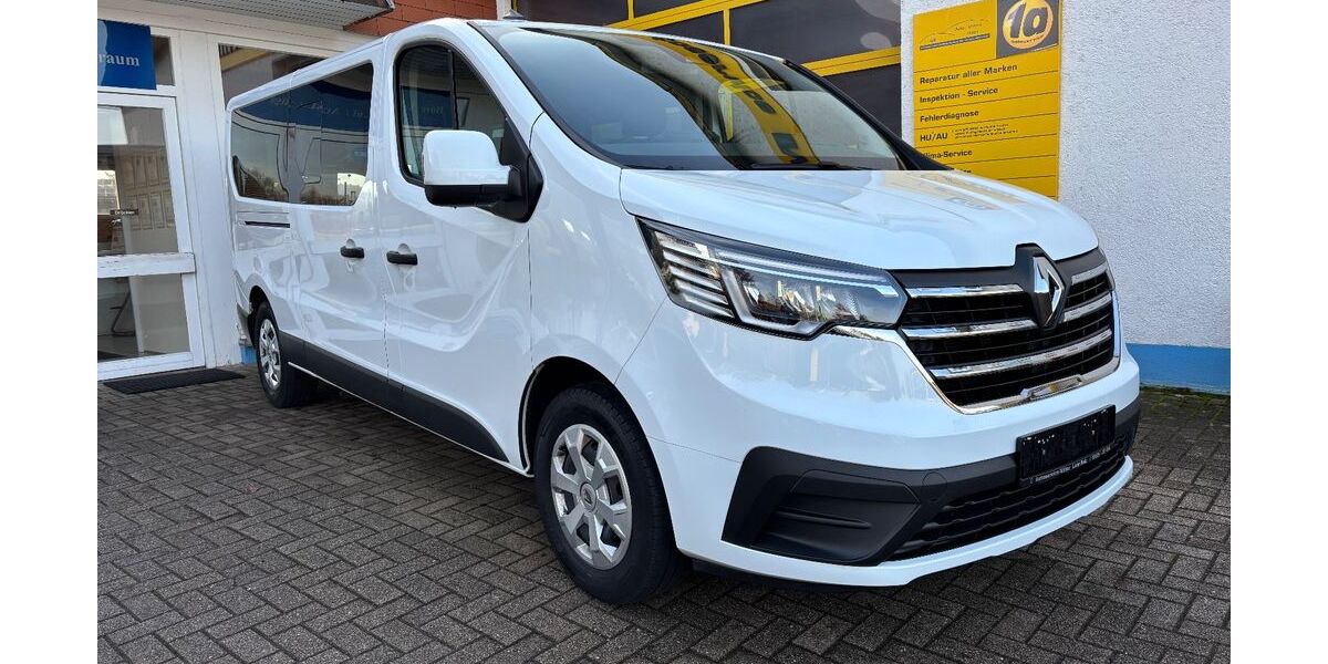 Renault Trafic 54.000 km 32.180 &euro; Lahr 77933