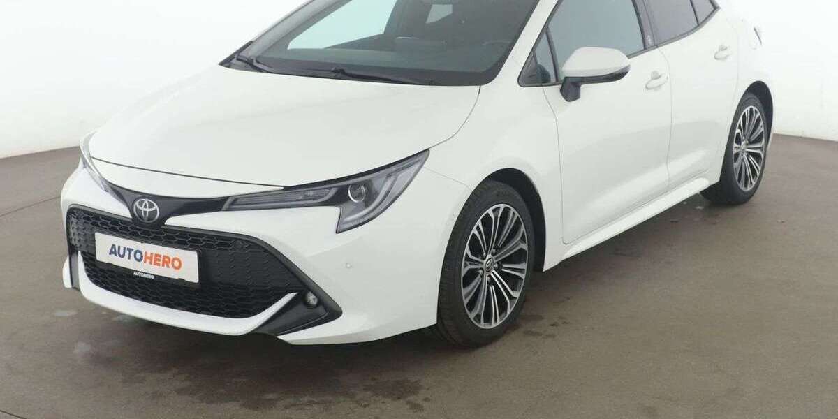 Toyota Corolla 71.120 km 15.290 &euro; Frankfurt am Main 65936