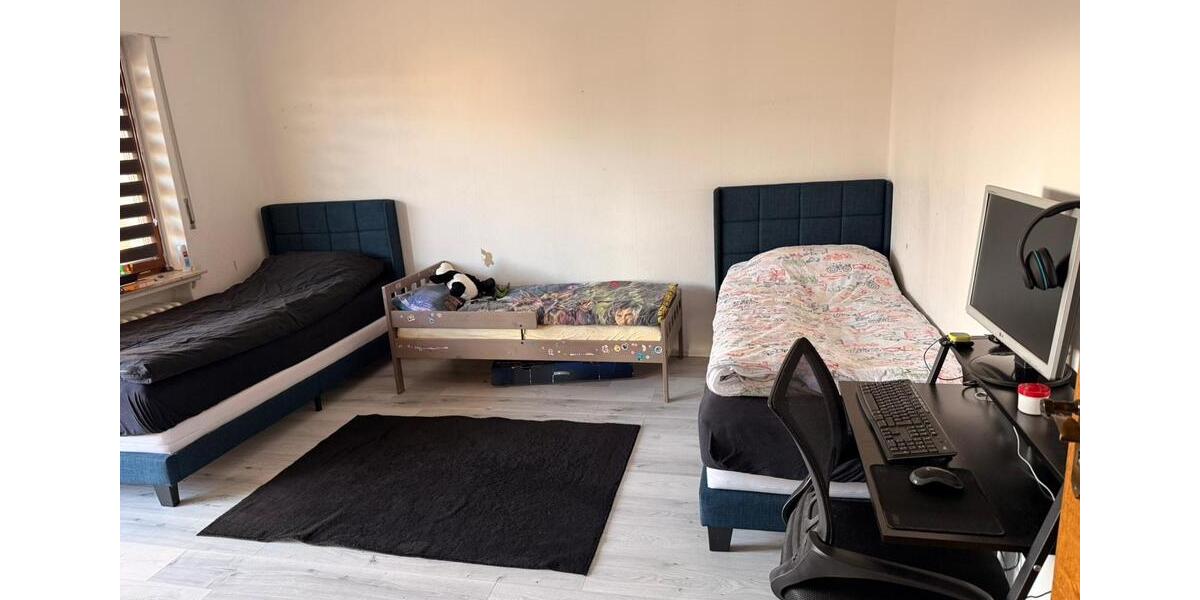 Erdgeschoßwohnung Hiddenhausen - 3 Zimmer, 90 m&sup2;, 1.100&euro; | Angebot:25514506