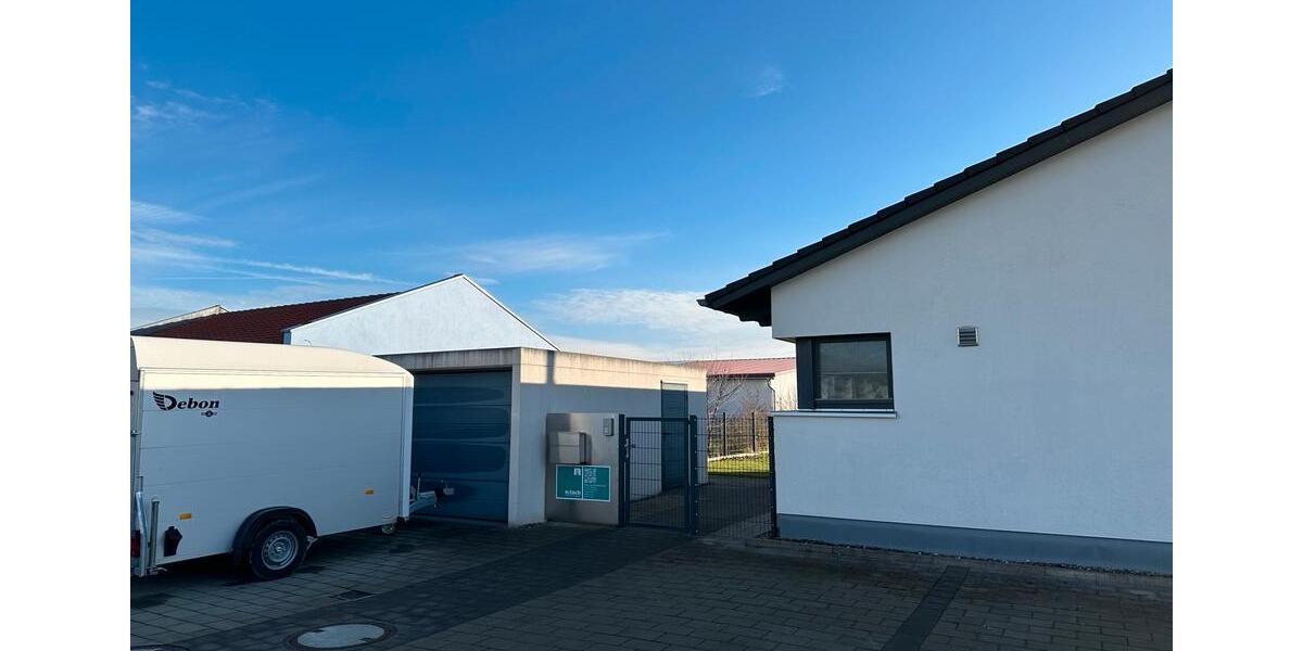 Gewerbeimmobilie in Oettingen zimmer