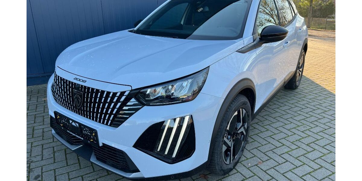 Peugeot 2008 12.134 km 25.650 &euro; Magdeburg 39110