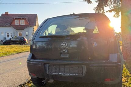 Opel Corsa 180.000 km 600 &euro; Strehla 01616