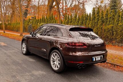 Porsche Macan 122.000 km 39.600 &euro; Berlin 14165