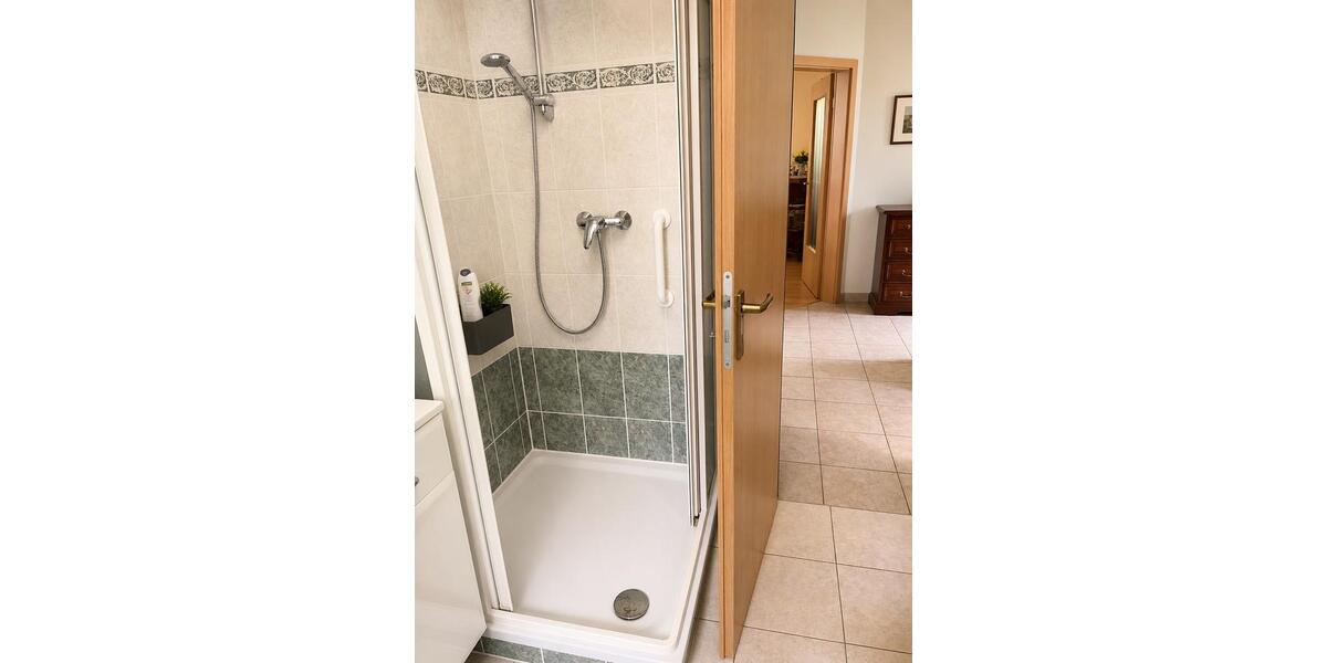 Bungalow Berlin Marzahn-Hellersdorf - 3 Zimmer, 77 m&sup2;, 599.999&euro; | Angebot:27112007