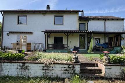 Haus zum Kaufen in Sulzbach-Rosenberg 117.000 € 85 m² 3 zimmer