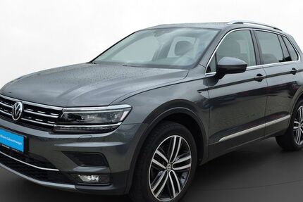 VW Tiguan 89.937 km 25.990 € Burghausen 84489