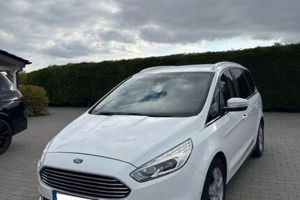 Ford Galaxy 122.000 km 11.900 &euro; Bergheim 50126