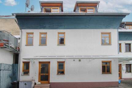 Attraktives Reihenmittelhaus mit viel Potenzial in Butzbach-Griedel - perfekte Autobahnanbindung 3 zimmer