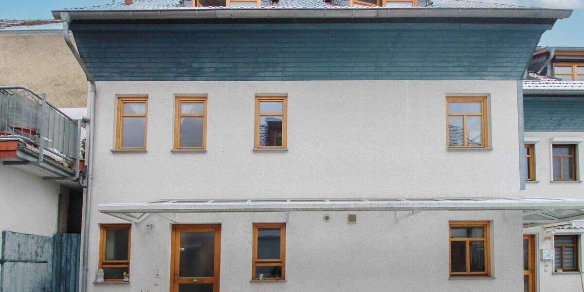 Attraktives Reihenmittelhaus mit viel Potenzial in Butzbach-Griedel - perfekte Autobahnanbindung 3 zimmer