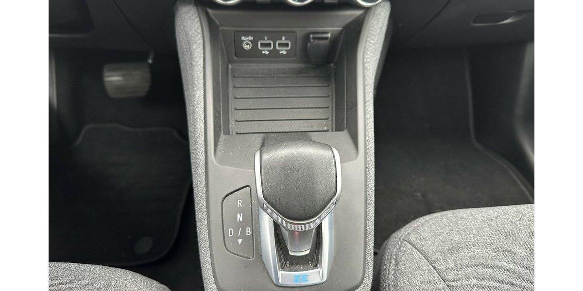 Renault ZOE Experience/Kaufbatterie 43.500 km 13.780 &euro; Donauwörth 86609