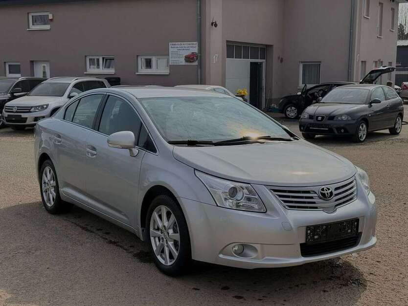 Avensis