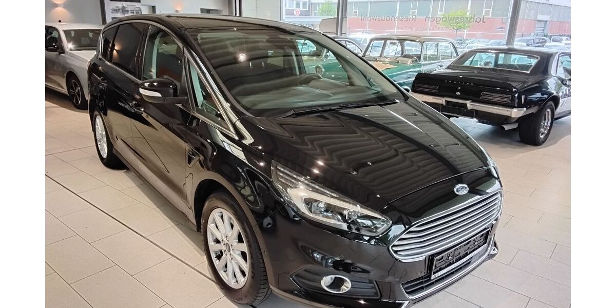 Ford S-Max 60.000 km 19.550 &euro; Lengerich 49525
