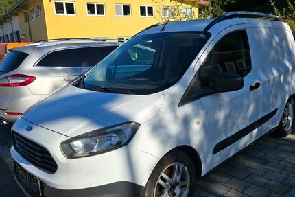 Ford Courier 275.000 km 2.600 &euro; surberg 83362