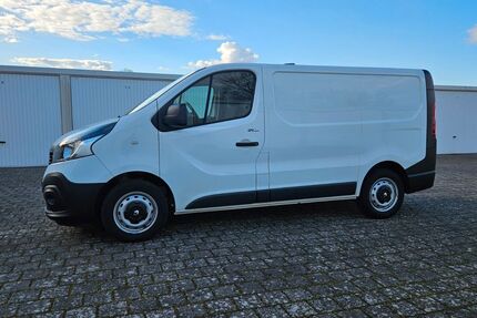 Renault Trafic 156.000 km 10.700 &euro; Kenzingen 79341