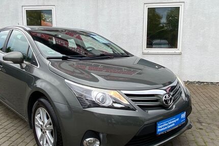 Toyota Avensis 122.000 km 10.990 € Goslar 38644