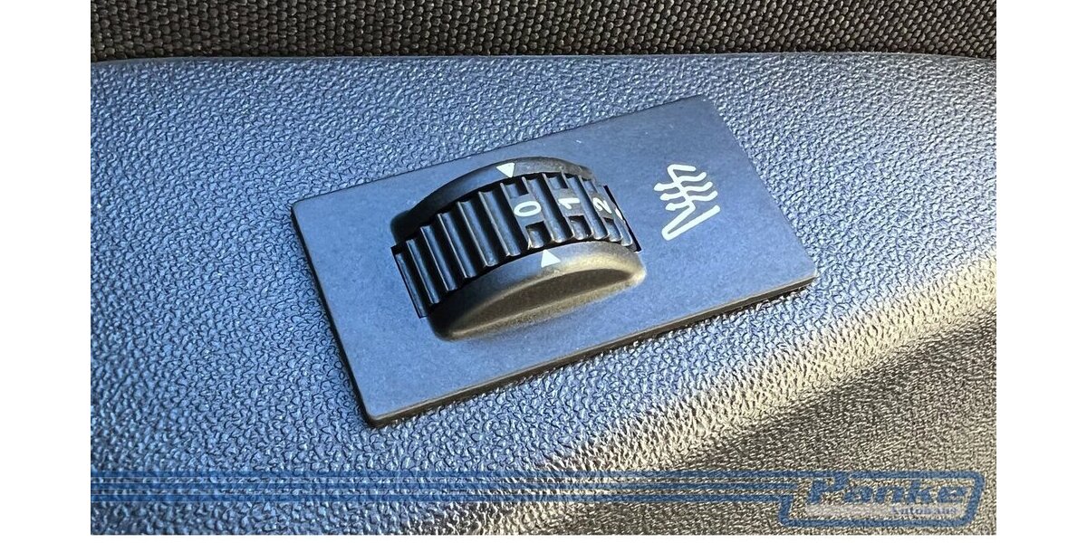 Peugeot 208 Style 1.2*SHZ*5trg*PDC*Klima*Blueto*Tempo* 73.611 km 7.980 &euro; Berlin 13187