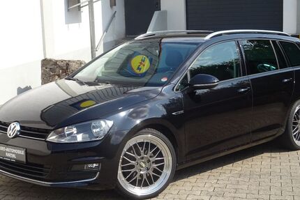 VW Golf 104.000 km 11.999 &euro; Osterode am Harz 37520