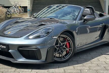 Porsche Boxster 15.900 km 139.718 &euro; München 81677