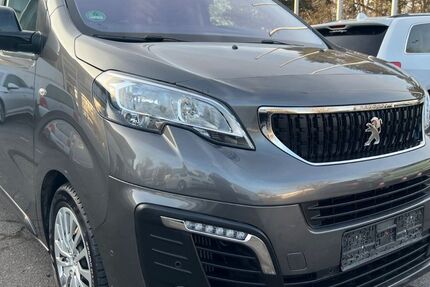 Peugeot Traveller 156.000 km 24.100 &euro; Hattersheim am Main 65795
