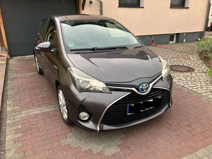 Yaris