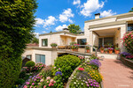 LUXURIÖSES HAUS-IN-HAUS ANWESEN MIT INDOOR-POOL IN TOPLAGE VOM KÖNIGSTEINER JOHANNISWALD - Anwesen Königstein | Angebot:26441626