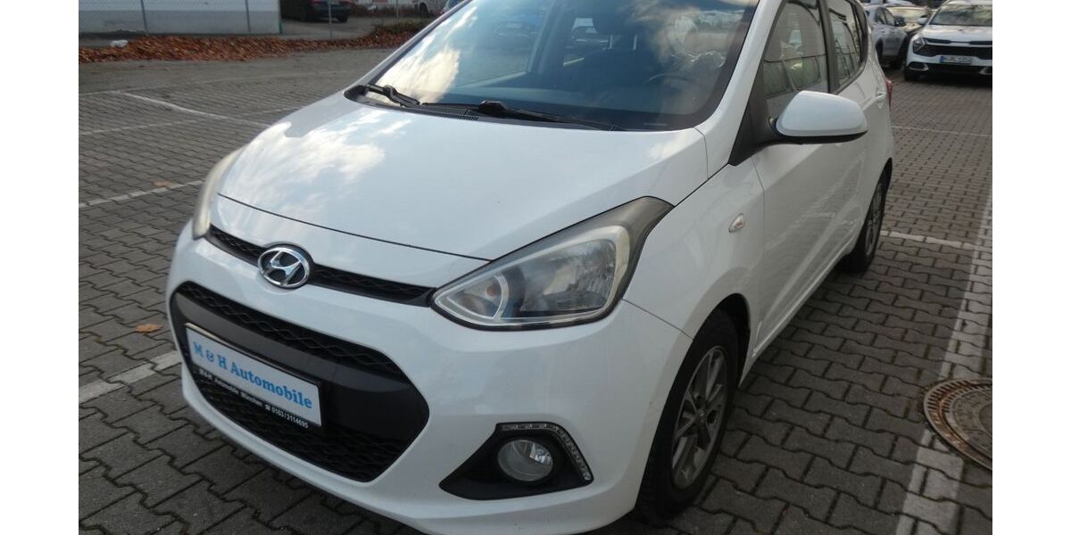 Hyundai i10 190.861 km 4.100 € München 81825