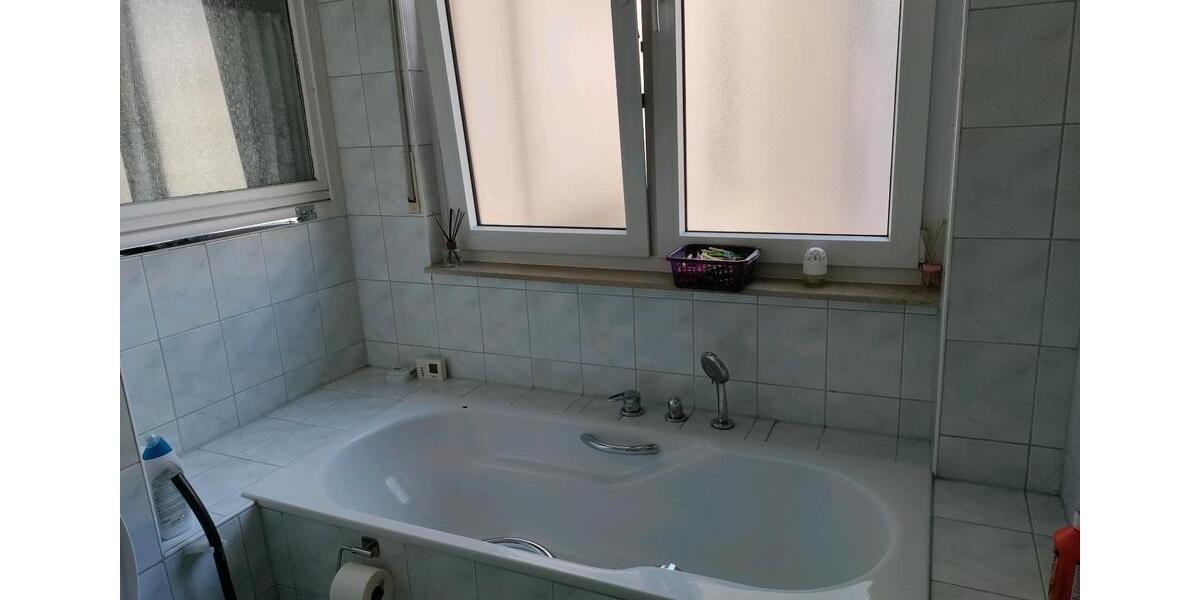 Etagenwohnung Pforzheim Nordstadt - 4 Zimmer, 113 m&sup2;, 298.000&euro; | Angebot:27085451