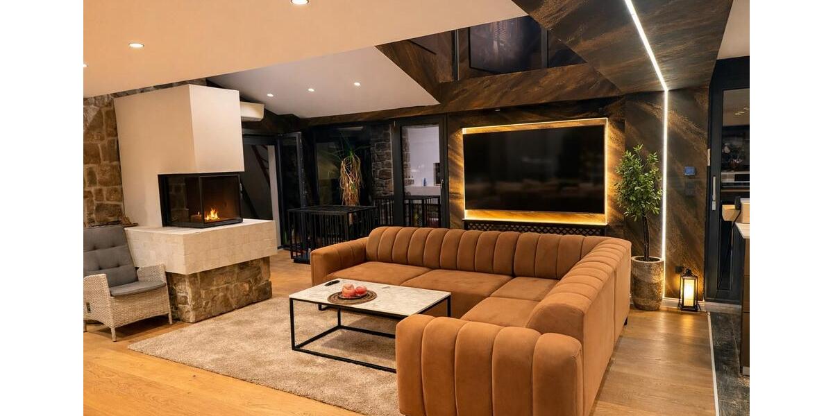 Einfamilienhaus Essen Stadtbezirk IX - 7 Zimmer, 307 m&sup2;, 300&euro; | Angebot:25396674