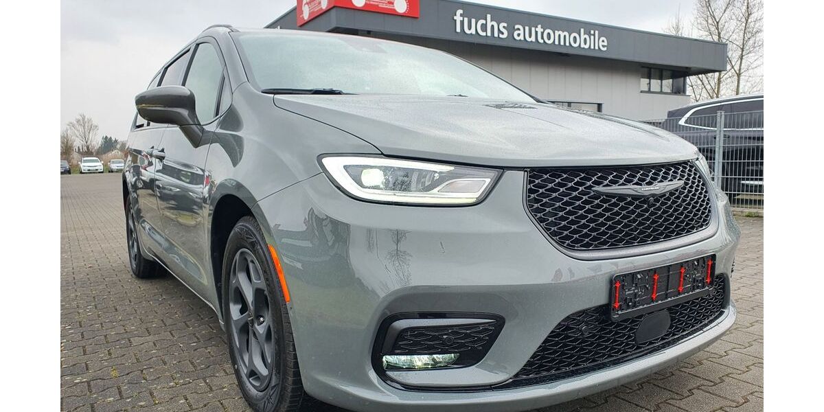 Chrysler Pacifica 46.613 km 52.990 &euro; Augsburg 86165