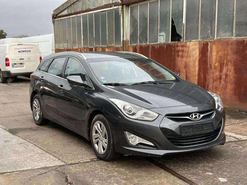 Hyundai i40 125.414 km 6.990 € Alsdorf - Aachen 52477