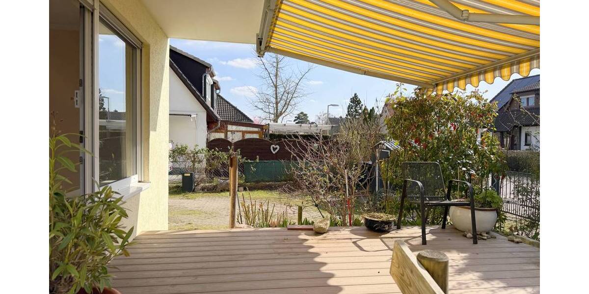 Fast wie im Einfamilienhaus: sonnige Wohnung mit eigenem Garten in U-Bahnnähe - Erdgeschoßwohnung Berlin / Rudow Rudow | Angebot:26072502