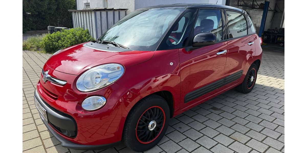 Fiat 500L 155.000 km 4.490 &euro; ERTINGEN 88521
