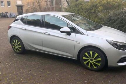 Opel Astra 66.000 km 10.500 &euro; Frankfurt 60433