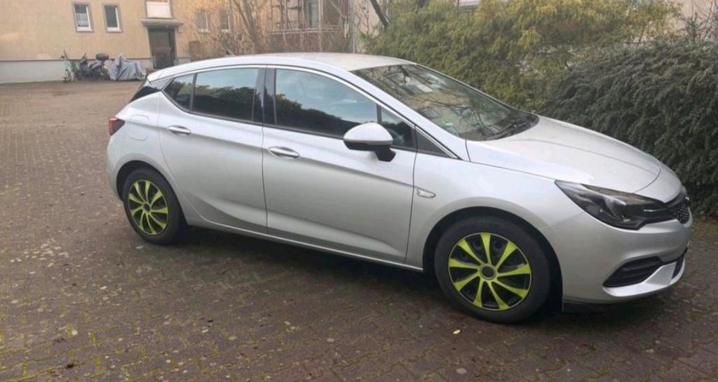 Opel Astra 66.000 km 10.500 &euro; Frankfurt 60433