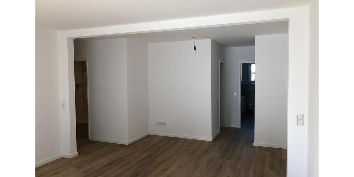Etagenwohnung Friedewald - 4 Zimmer, 114 m&sup2;, 880&euro; | Angebot:26184460