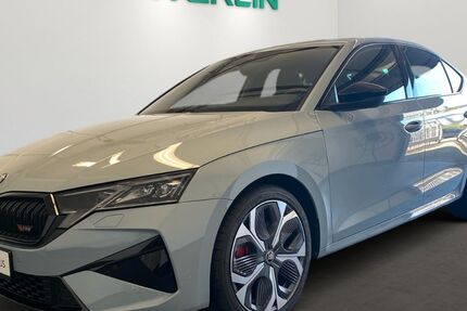 Skoda Octavia 2.500 km 44.970 &euro; Freiburg 79108