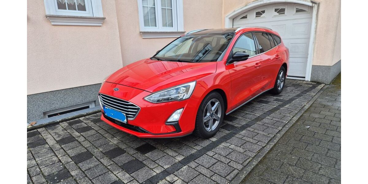 Ford Focus 121.000 km 10.890 &euro; Griesheim 64347
