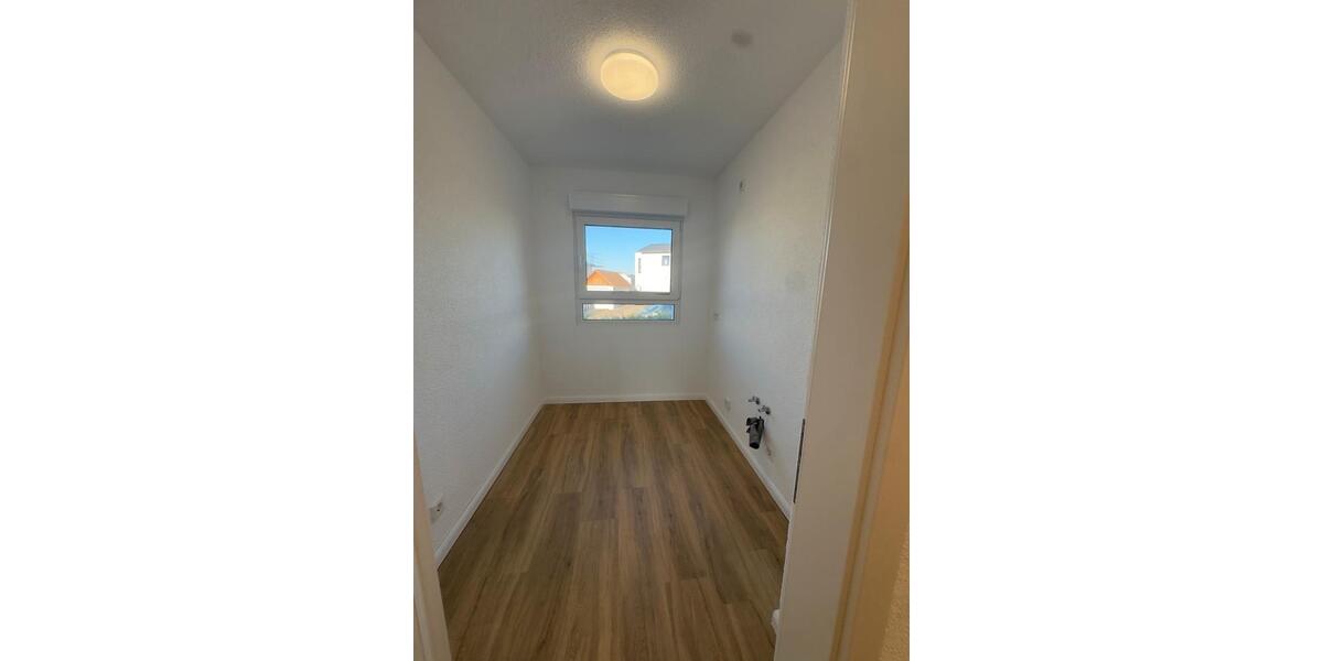 Doppelhaushälfte Gießen Anneröder Siedlung - 8 Zimmer, 135 m&sup2;, 2.000&euro; | Angebot:26327936