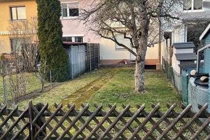 Haus Nürtingen - 4 Zimmer, 76 m&sup2;, 1.300&euro; | Angebot:25506985