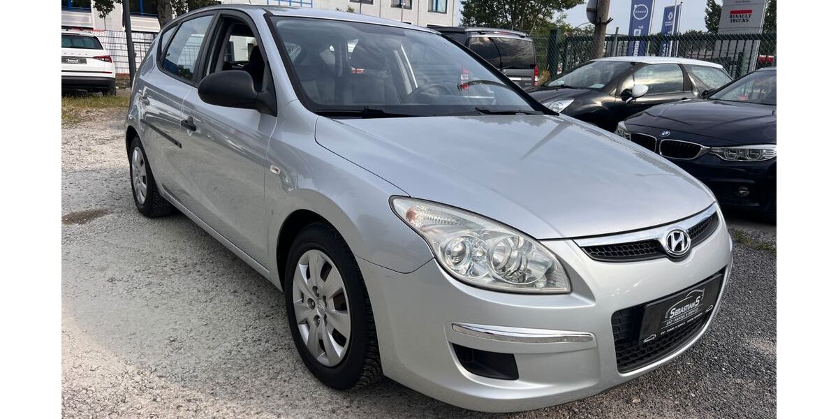 Hyundai i30 99.467 km 3.750 &euro; Neuseddin bei Berlin 14554
