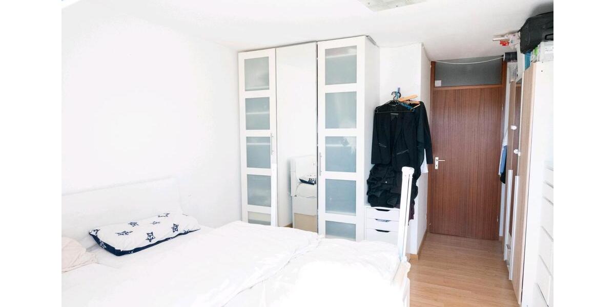 Dachgeschoßwohnung Holzgerlingen - 3.5 Zimmer, 80 m&sup2;, 320.000&euro; | Angebot:26701462