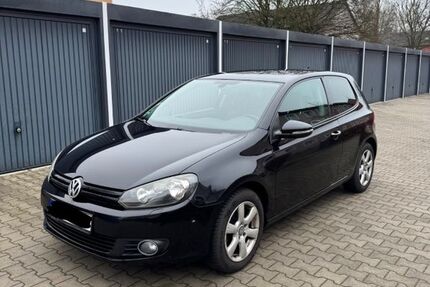 VW Golf 123.297 km 6.200 &euro; Duisburg 47178