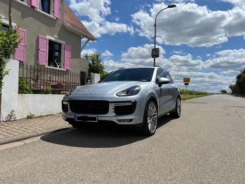 Cayenne