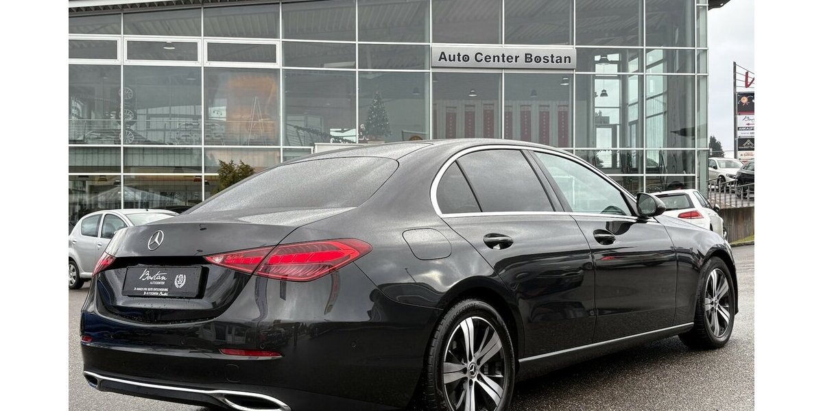 Mercedes-Benz C 200 d/AVANTGARDE/KAMERA/BURMESTER/LED/1.HAND 85.974 km 29.900 &euro; Villingen-Schwenningen 78054