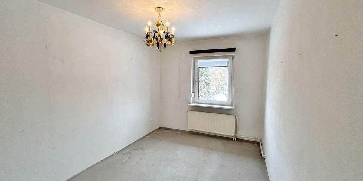 Reihenmittelhaus Lübeck St. Jürgen - 6 Zimmer, 110 m&sup2;, 290.000&euro; | Angebot:25360537