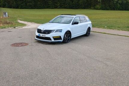 Skoda Octavia 76.000 km 22.950 &euro; Albstadt 72461