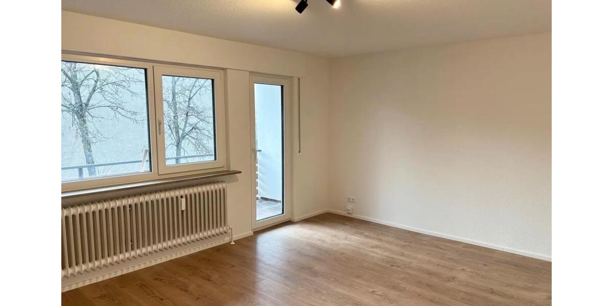 Etagenwohnung Bad Salzdetfurth - 3 Zimmer, 105 m&sup2;, 800&euro; | Angebot:25439620