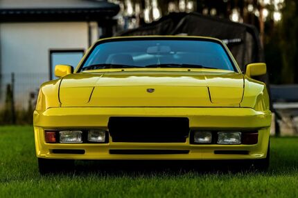 Porsche 944 95.896 km 9.999 &euro; Zirchow 17419